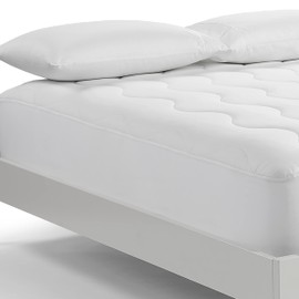 Serta Air Dry Extra Comfort Performance Fabric Quilted Mattress Pad, Cooling and Breathable Mattress Cover, Moisture Wicking Protection with 15" Deep Pocket, King, White