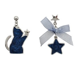 AIANFU Creative Asymmetrical Cat Earrings for Women Cat Lovers Gifts Enamel Zinc Alloy Cute Kitten Dangle Charms Pets Jewelry (Star)