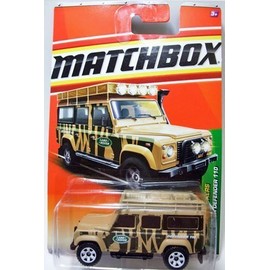 Matchbox 2011 Jungle Explorers 6 of 6 Land Rover Defender 110 #100 tan/Beige with Stripes