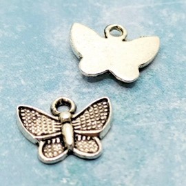 unbrand 10 pieces - Antique Silver Butterfly Tibetan Charms Pendants Dangle