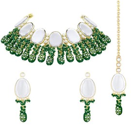 Aheli Traditional Gold Plated White Green Kundan Studded Choker Necklace Earrings Maang Tikka Set Stylish Fashion Jewellery Gift for Women