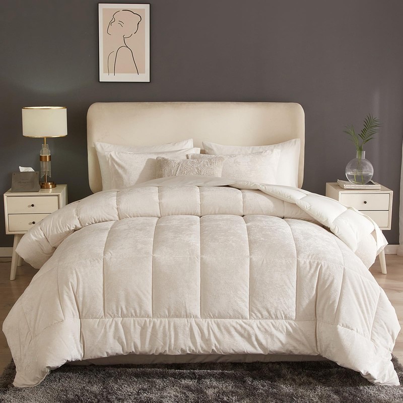 HYPREST Velvet Comforter King,3 Pcs Luxury Elegant Velvet Duvet,Ultra Soft