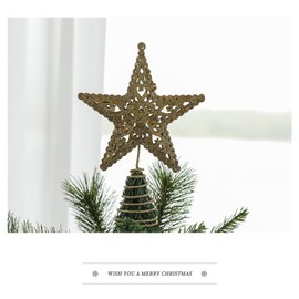 Christmas Tree Topper Star Metal Glitter Star Tree Topper with Red Berries and Pine Branches Rustic Natural Treetop Ornaments for Home Shop Xmas New Year Party Holiday tree Decor (D)