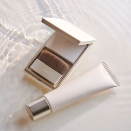 RMK Silk Fit Setting Powder (Face Powder / Flat Brush Included) Transparent Veil, Fine Powder (Transparency, Glossy, Pore Cover), Makeup