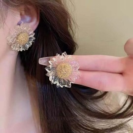 Wendalern Bohemian Large Flower Earrings Clear Resin Flower Stud Earrings Vintage Daisy Flower Earrings Large Transparent Acrylic Flower Dangle Earrings Wedding Bridal Jewellery for Women Girls,