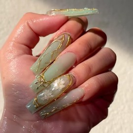 SXTSZJ Press on Nails Long Coffin Fake Nails with Designs Daisy Stick on Nails Green French False Nails Gold Bow Acrylic Nails Ballerina Artificial Nails Full Cover Glue on Nails for Women 24Pcs