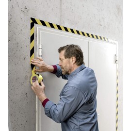 ｔｅｓａ ラインテープ テサ５８１３１ 赤／白 ５０ｍｍｘ６６ｍ 581315066