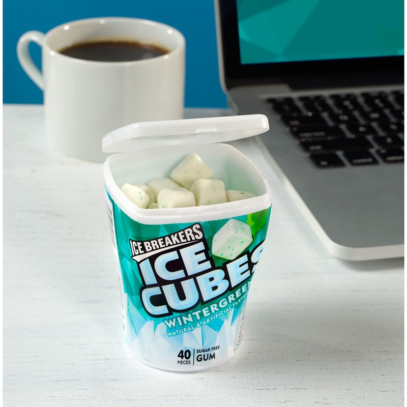Ice Breakers Cubes Sugar Free Wintergreen Gum, 3.24 oz