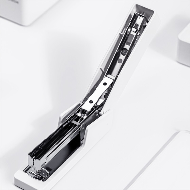 Delhi Deli medium office easy stapler stapler 33 needle black