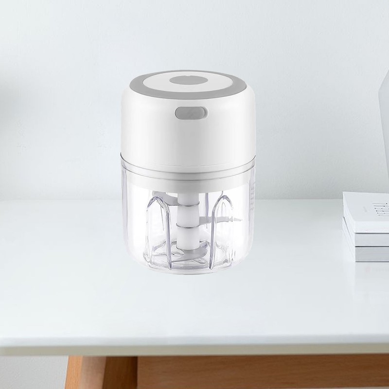 Electric Garlic Chopper 250ml Cordless Operation Multifunctional Detachable Mini Food