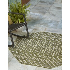 Unique Loom Outdoor Trellis Collection Area Rug - Tribal Trellis (5' 3" Octagon, Green/ Natural)
