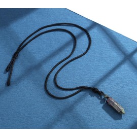 XIANNVXI Blood Stone Crystal Necklace Natural Healing Crystal Necklace for Men Women Hexagonal Point Gemstone Pendant Reiki Adjustable Rope Men's Necklace Jewellery