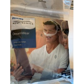 Phillips DremWear- Under the nose nasal mask