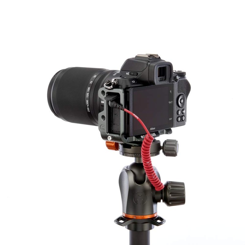 3 Legged Thing Zayla Camera L-Bracket - Arca Swiss Compatible