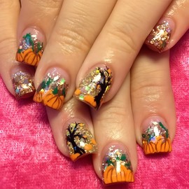 24Pcs Fall Press on Nails Short Square Fake Nails with Glitter Gold Acrylic Nails Pumpkins Nails Tip Autumn Glue on Nails Thanksgiving False Nails Cute Pumpkin Tree Stick on Nails French Tip Nails Set