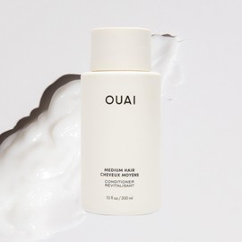 OUAI Medium Conditioner Travel Size - Hydrating Hair Conditioner with Coconut Oil, Babassu Oil, and Keratin - Strengthens, Repairs and Adds Shine - Paraben and Phthalate Free Hair Care Products - 89ml