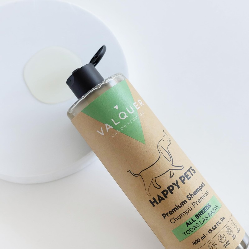 Valquer Premium-Hundeshampoo mit weißem oder hellem Fell, mit Panthenol und