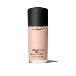 M.A.C Cosmetics Studio Fix Fluid Foundation - NW 10-1 fl oz / 30mL