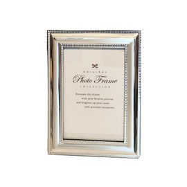 IELEPHONIX Metal Mirror Picture Frame Silver-Plate with Delicate Beading,Elegant Contemporary style 3.5 * 5'' 4 * 6'' 5 * 7'' 6 * 8'' 8 * 10'' tabletop display 1pc picture random (silver, 4 * 6inch)