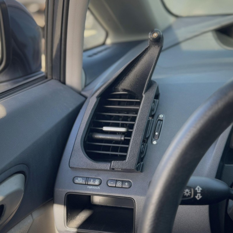 CUSTOMish Phone Holder for Honda Civic 2006-2011