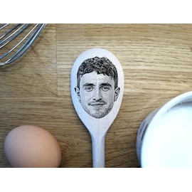 Paul Mescal's image engraved onto a wooden spoon - Birthday Gift Idea For Her, Funny Merch Present
