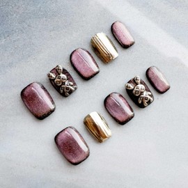 [GLORS] Purely Handmade Short Press On Nails | Purple Gold Bunny Cat-Eye Fake False Nail | Salon Quality Cute & Cool Short Nails in Short Square (M, SS)