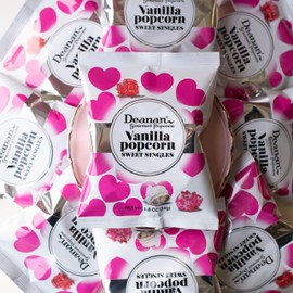Deanan® Hearts/Valentine Vanilla Popcorn Pack 12 count. (1.5 Cups ea)