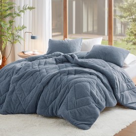 Comfort Spaces Twin Comforter Set Reversible Feather-Soft Plush Comforters for Twin Size Bed, All Season Diamond Quilted Microfiber Comforters Twin Size Bedding Set, Twin/Twin XL, Blue 2 Piece