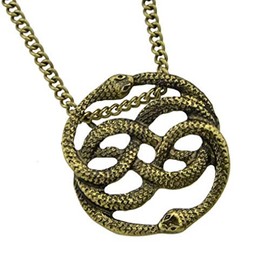 Auryn - Collar con colgante en tono dorado (inspirado en la historia interminable)