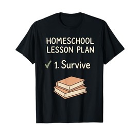 Homeschool Mom Mama Bear Homeschooling Gift Teacher Mom T-Shirt
