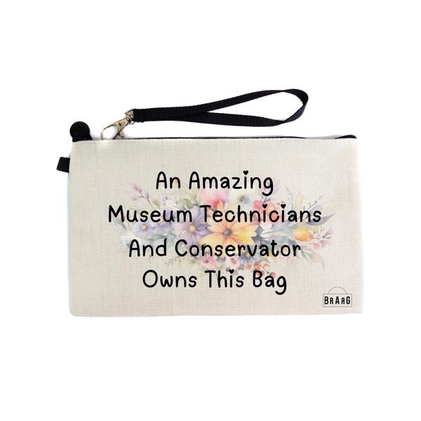 Gifts or Presents for Museum Technicians and Conservators, an Amazing