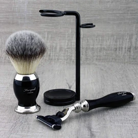 Haryali London Gold Antique Design Men's Shaving Set 3 Edge Shaving Razor, Shaving Stand, Shaving Brush and Alum Pencil