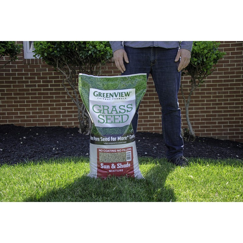 GreenView 2829338 Sun & Shade Mixture Fairway Formula Grass Seed,