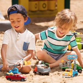 DRIVEN by Battat – Micro Logging Truck – Toy Logging Truck with Lights, Sounds and Movable Parts, for Kids 4+