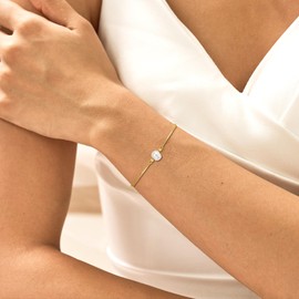 Nymerianoble Grandma Gifts Pearl Bracelet for Women Pearl Jewelry Gold and Pearl Bracelet Gift for Grandma Dainty Gold Link Pearl Bracelet Grandma Birthday Gifts