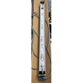 Hussmann 3007987 Ecoshine II 18” Canopy LED Lightbar 3500K, Wet Or Dry Location