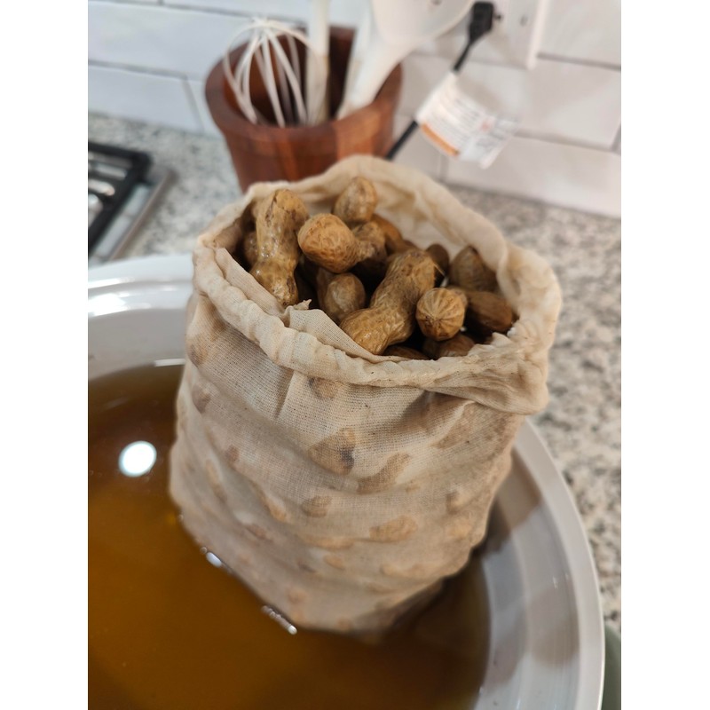 Boiled Peanuts Kit | Contains Premium In Shell Peanuts, Salt,