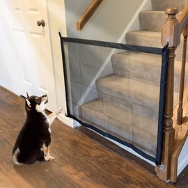 Namsan Dogs Gate Pet Magic Gate Pet Safety Gate, Portable Safety Gate Folding Mesh Stair Gate Easy Install Anywhere, Pet Safety Gates Very Suitable For Docile Dogs 110 * 72cm