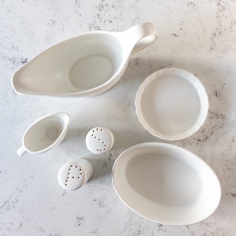 Maxwell Williams White Salt & Pepper Cylinder