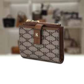 Hazzys (광주신세계)헤리아토 브라운 시그니처 패턴 가죽 반지갑 HIWA4F885W2 (Gwangju Shinsegae) Heriato Brown Signature Pattern Leather Mini Wallet HIWA4F885W2