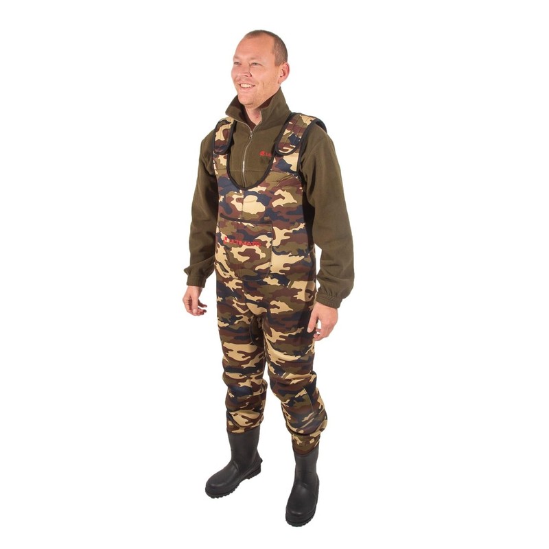 Ultimate Camo Neoprene Chest Waders 44 | Waders