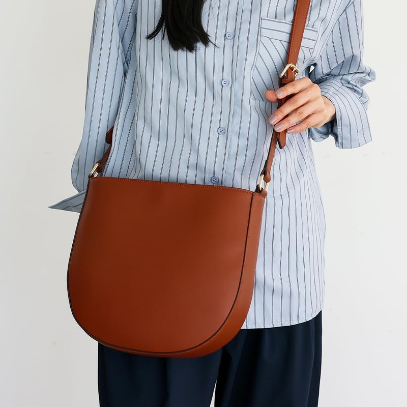 VITAFELICE yy093n Women's Half Moon Slim Shoulder Bag