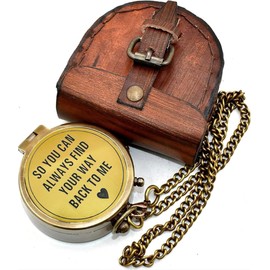 Rimsha Brass Chain Compass Pandent Nautical Quote Engraved Gifts for Loved Ones, Compass Necklace with Lightweight and Portable Brass for Men Chain Camping