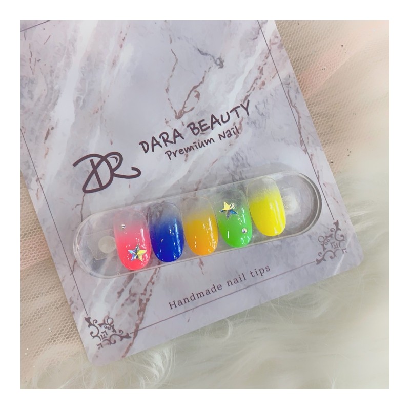 Next day delivery⭐Colorful gradient nails⭐ / 다음날 발송⭐알록달록 그라데이션네일⭐
