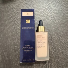 ~ ESTEE LAUDER ~ Estee Lauder Futurist SkinTint Serum Foundation 2C3 FRESCO 30ml