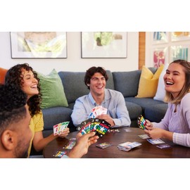 Mattel Games Mattel Games Phase 10 Flip Kartenspiel, Kartenspiel für die ganze Familie mit beidseitig bedruckten Karten, mit speziellen Farbphasen für 2 bis 6 Spieler, HYN12