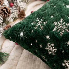 MIULEE Christmas Dark Green Decorative Throw Pillow Covers Set of 2 Soft Faux Fur Pillow Cases Covers with Silver Snowflake Glitter Printed Cute Pillowcases for Couch Sofa Bed Girls Room 18 X 18 Inch
