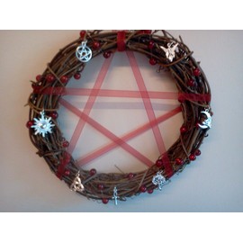 20cm Pagan All Year round Wreath with 7 pagan charms and Red glass beads