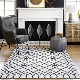 nuLOOM Remi Modern Lattice Area Rug, 6' 7" x 9', Black And White