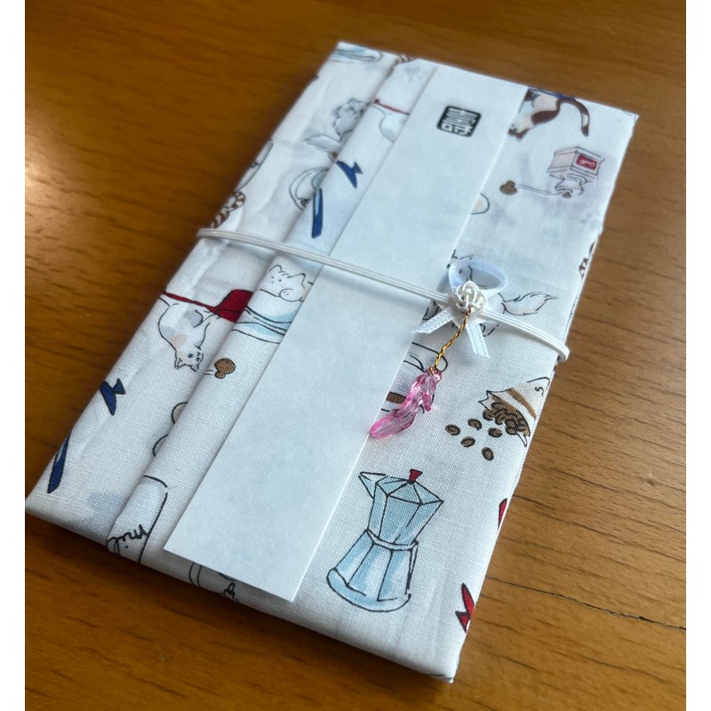 Forum Art F-104 Handkerchief Celebration Bag, Coffee and Cat